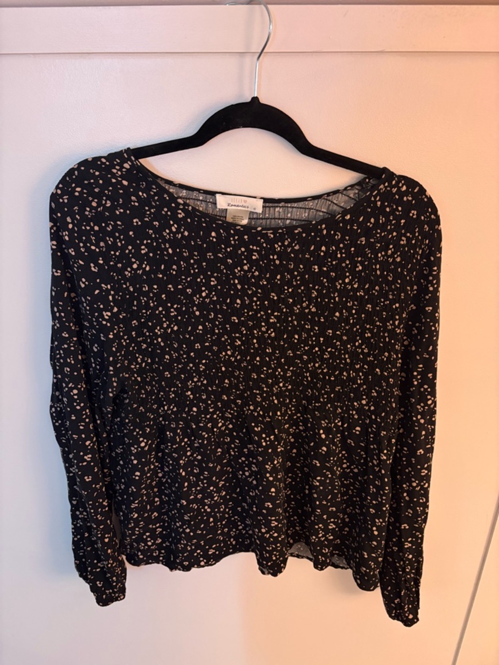 URBAN Romantics Black Long-Sleeve Floral Print Top